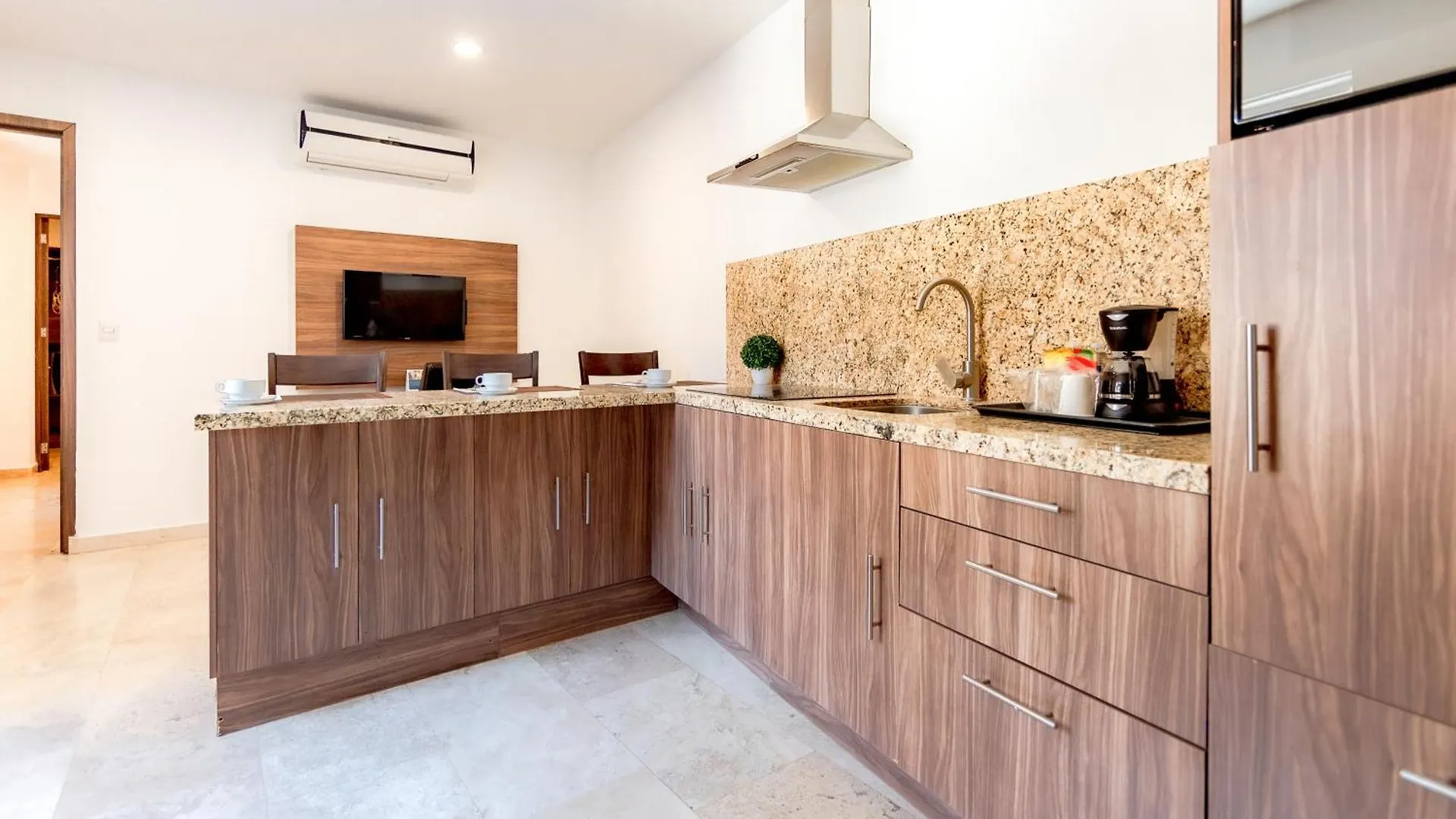 Отель Comfort Inn Queretaro Tecnologico